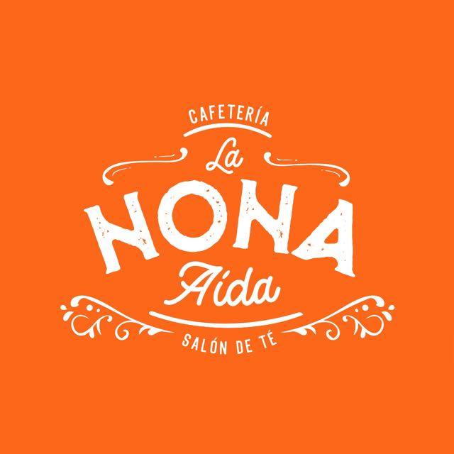 La Nona Aída
